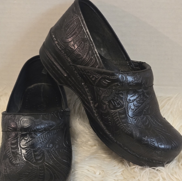 Dansko Embossed Clogs - Picture 8 of 14